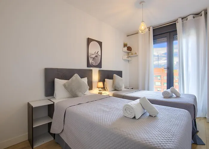 2B2B Deluxe apartment - Jardines de Cuatro Caminos - Business District - Santiago Bernabéu